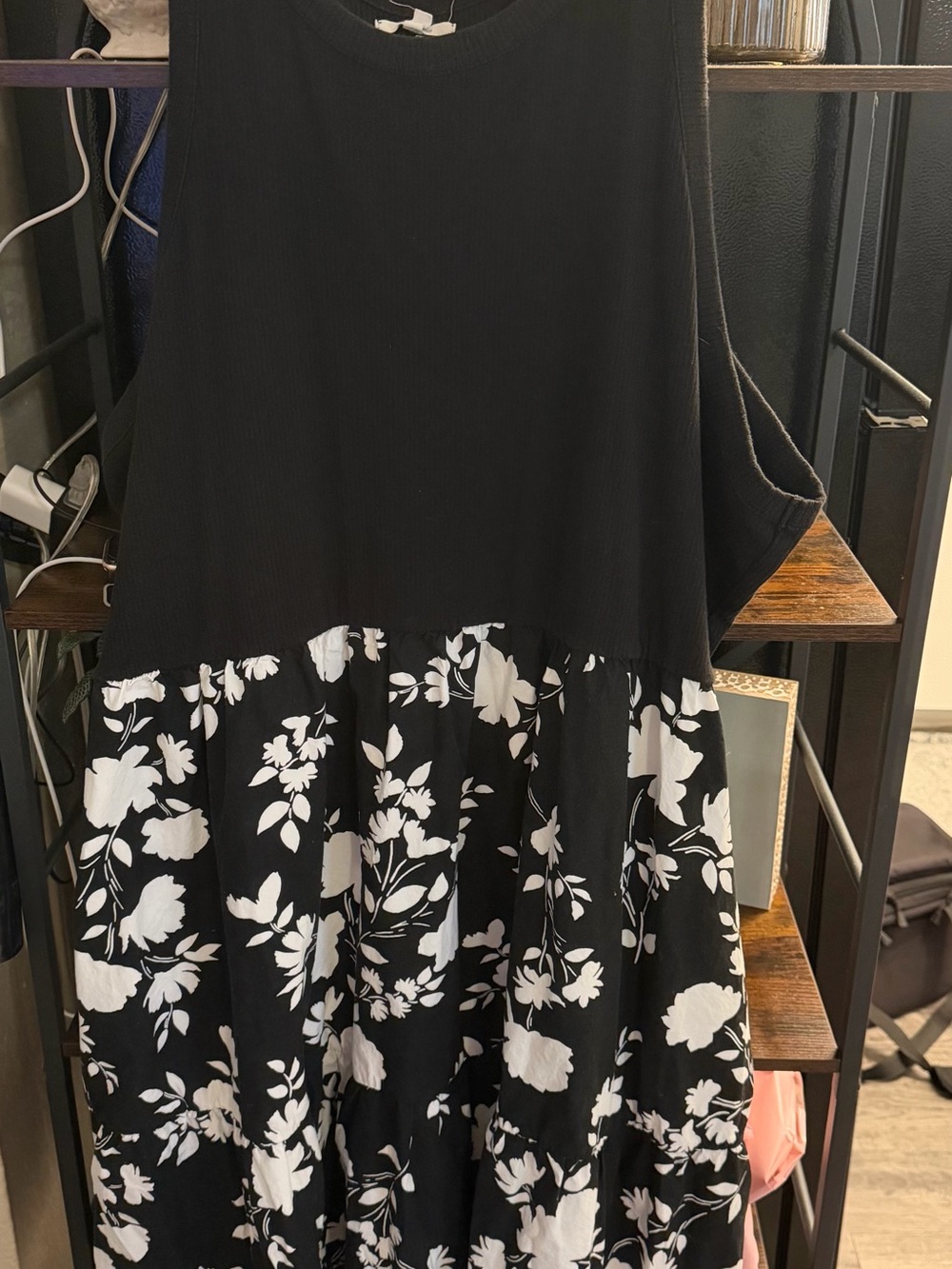 Maurices Black & White Floral Sleeveless Midi Dress